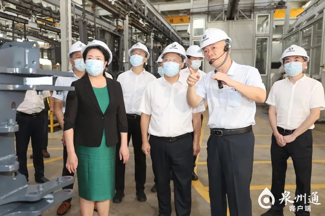 省委常委、市委书记刘建洋莅临新源重工进行调研指导