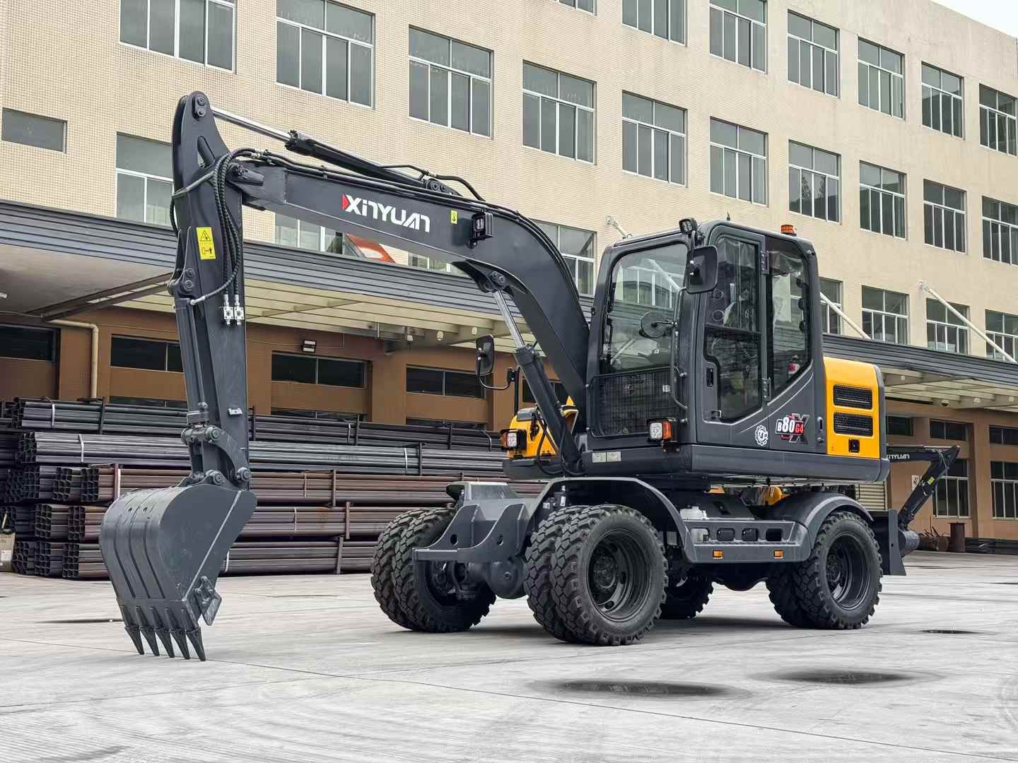 B80G4 轮式挖掘机