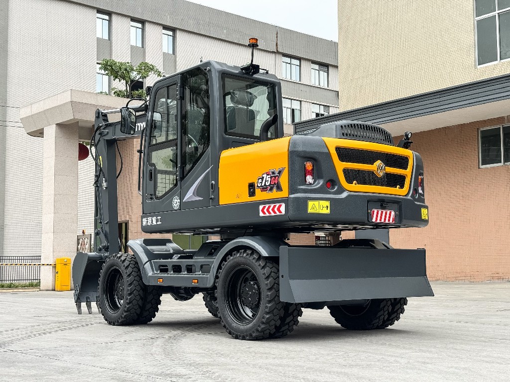 C75G4 轮式挖掘机