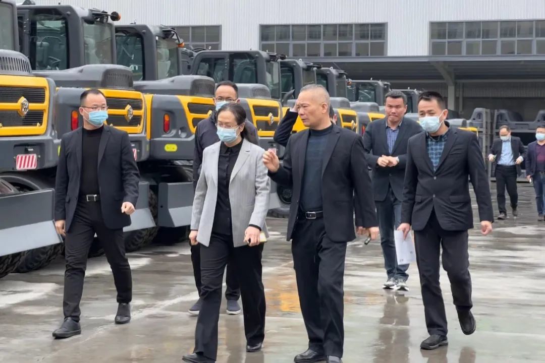 泉州市政府领导带队走访新源重工