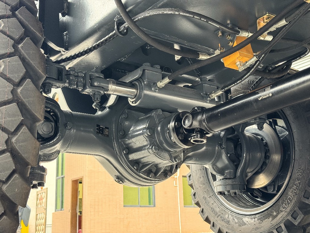 C75G4 轮式挖掘机